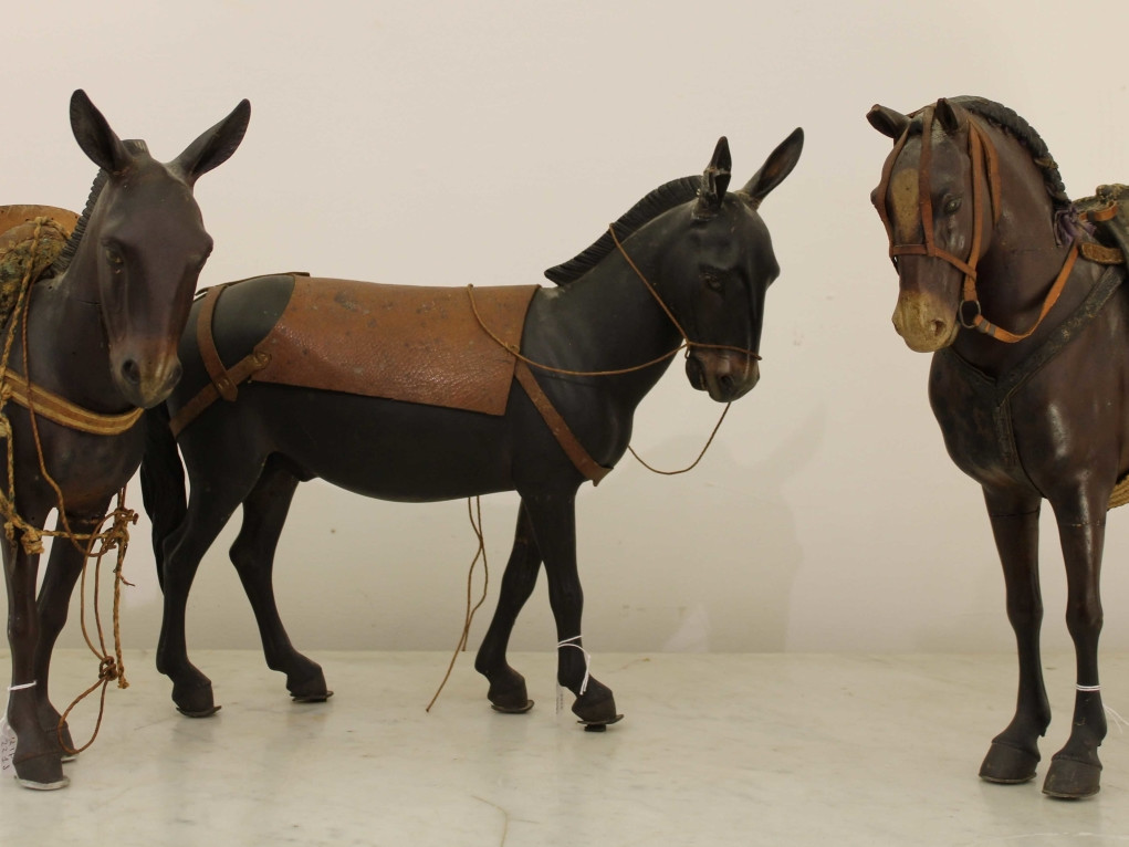 cavallo-e-muli-da-presepe del 700 - Antichità Ioviero