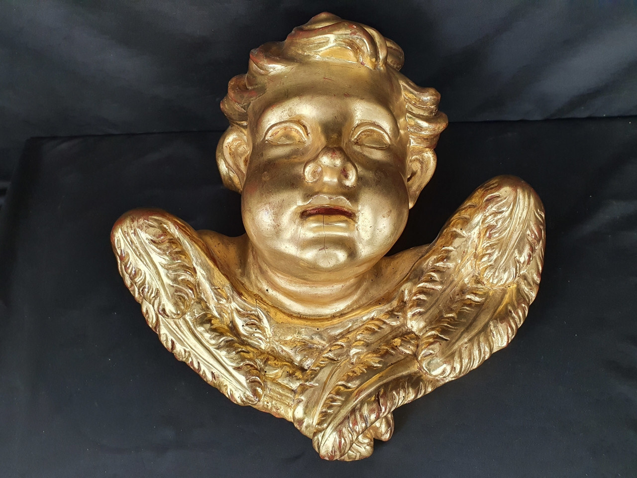 Scultura di cherubino-dorato del 700 - Antichità Ioviero