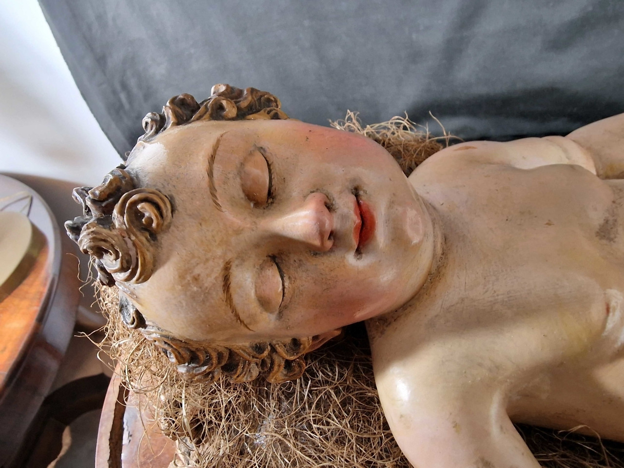 Bambino Gesù Dormiente scultura del 800 napoletano - Antichità Ioviero